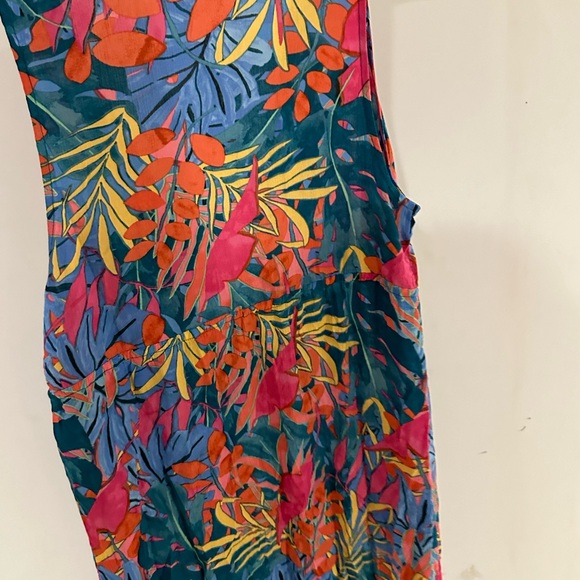 Beach coverup - Picture 6 of 6